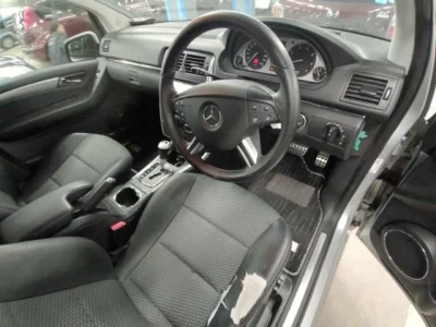 Mercedes-Benz B CLASS