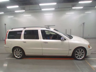 Volvo V70