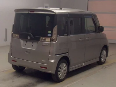 Suzuki Spacia