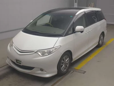 Toyota ESTIMA  с аукциона в Японии