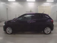 Volkswagen Polo лот № 38192 оценка 4.5  с аукциона в Японии 3