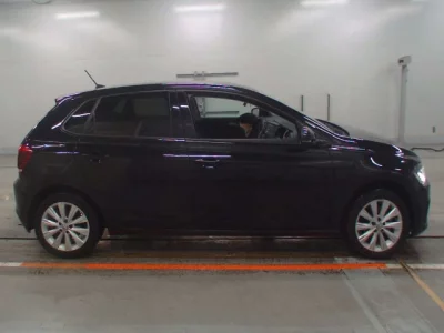 Volkswagen Polo  с аукциона в Японии