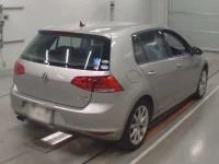 Volkswagen Golf лот № 38195 оценка 3.5  с аукциона в Японии 1