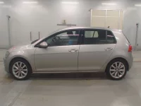 Volkswagen Golf лот № 38195 оценка 3.5  с аукциона в Японии 3