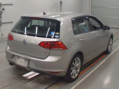 Volkswagen Golf  с аукциона в Японии