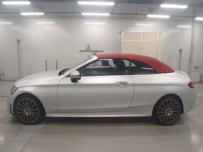 Mercedes-Benz C CLASS  с аукциона в Японии