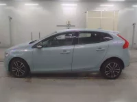 Volvo V40 лот № 38178 оценка 3.5  с аукциона в Японии 3