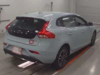 Volvo V40 лот № 38178 оценка 3.5  с аукциона в Японии 1