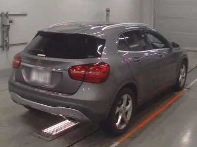 Mercedes-Benz GLA CLASS  с аукциона в Японии