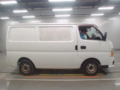 Isuzu COMO  с аукциона в Японии