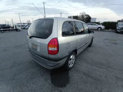 Subaru Traviq