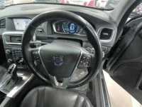 Volvo V60 лот № 38215 оценка 4  с аукциона в Японии 6