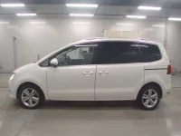 Volkswagen SHARAN лот № 38211 оценка 4  с аукциона в Японии 3