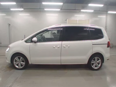 Volkswagen SHARAN  с аукциона в Японии