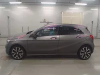 Mercedes-Benz A CLASS лот № 38214 оценка 3.5  с аукциона в Японии 3