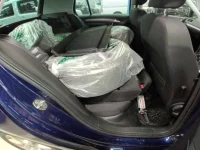 Volkswagen Golf лот № 38213 оценка 3.5  с аукциона в Японии 9