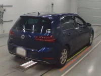 Volkswagen Golf лот № 38213 оценка 3.5  с аукциона в Японии 1