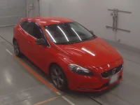Volvo V40 лот № 38216 оценка 3.5  с аукциона в Японии 4