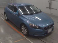 Volvo V40 лот № 38219 оценка 3.5  с аукциона в Японии 4