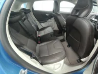 Volvo V40 лот № 38219 оценка 3.5  с аукциона в Японии 9