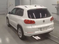Volkswagen Tiguan лот № 38207 оценка 4  с аукциона в Японии 5