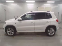 Volkswagen Tiguan лот № 38207 оценка 4  с аукциона в Японии 3