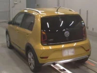 Volkswagen UP лот № 38273 оценка 4.5  с аукциона в Японии 5