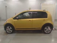 Volkswagen UP лот № 38273 оценка 4.5  с аукциона в Японии 3