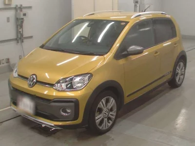 Volkswagen UP  с аукциона в Японии