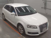 Audi A3 лот № 38270 оценка 4  с аукциона в Японии 4