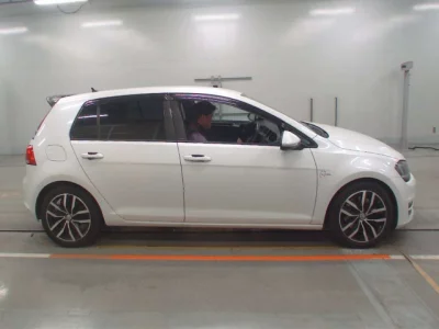 Volkswagen Golf  с аукциона в Японии
