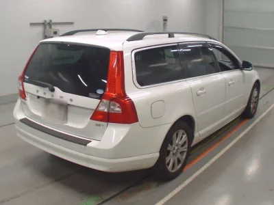 Volvo V70  с аукциона в Японии