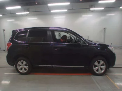 Subaru FORESTER  с аукциона в Японии