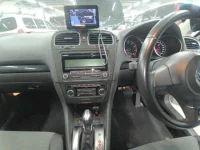 Volkswagen GOLF VARIANT лот № 38280 оценка 4  с аукциона в Японии 8