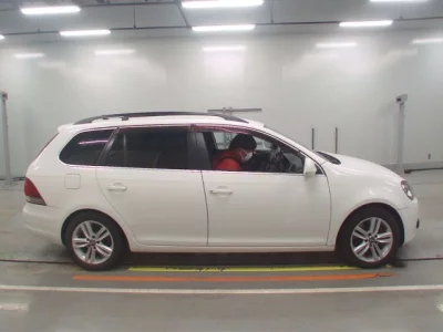 Volkswagen GOLF VARIANT  с аукциона в Японии