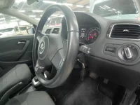Volkswagen Polo лот № 38244 оценка 3.5  с аукциона в Японии 6
