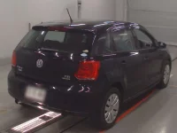 Volkswagen Polo лот № 38244 оценка 3.5  с аукциона в Японии 1