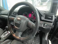 Audi A4 лот № 38276 оценка 4  с аукциона в Японии 6