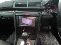 Audi A4 лот № 38276 оценка 4  с аукциона в Японии 8