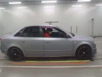 Audi A4 лот № 38276 оценка 4  с аукциона в Японии 2