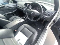 Mercedes-Benz E CLASS лот № 38301 оценка 4  с аукциона в Японии 6