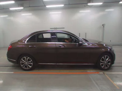 Mercedes-Benz C CLASS  с аукциона в Японии