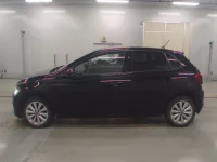 Volkswagen Polo лот № 38324 оценка 4.5  с аукциона в Японии 3