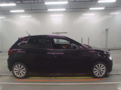 Volkswagen Polo  с аукциона в Японии