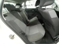 Volkswagen Polo лот № 38327 оценка 3.5  с аукциона в Японии 9