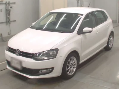 Volkswagen Polo  с аукциона в Японии