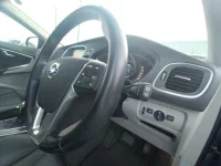 Volvo V40 лот № 38339 оценка 4.5  с аукциона в Японии 6