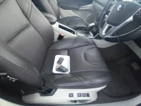 Volvo V40 лот № 38339 оценка 4.5  с аукциона в Японии 7