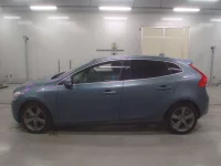 Volvo V40 лот № 38339 оценка 4.5  с аукциона в Японии 3