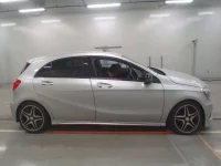 Mercedes-Benz A CLASS лот № 38335 оценка 4  с аукциона в Японии 2